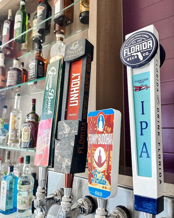 skybox-rooftop-bar-wesley-chapel-fl-sports-bar